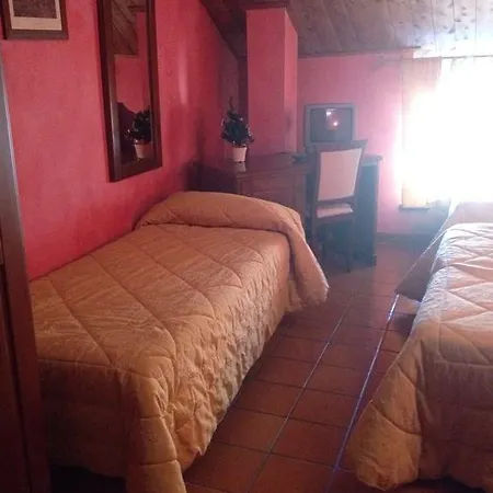 Il Maniero 2* Rocca Pia