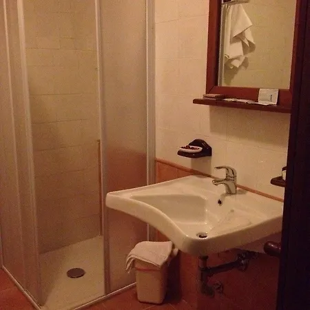 Il Maniero Hotel 2*